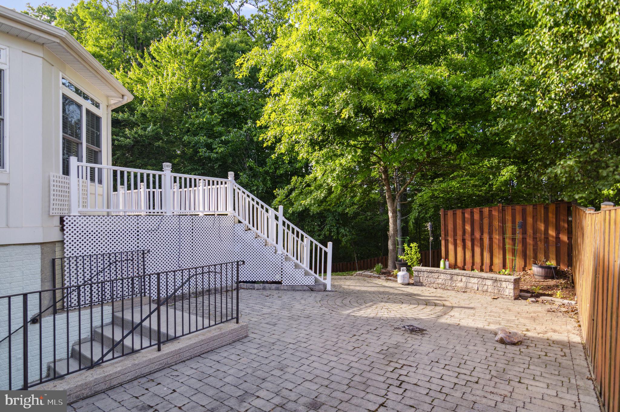 SPRIGGS RUN ESTATES - Residential