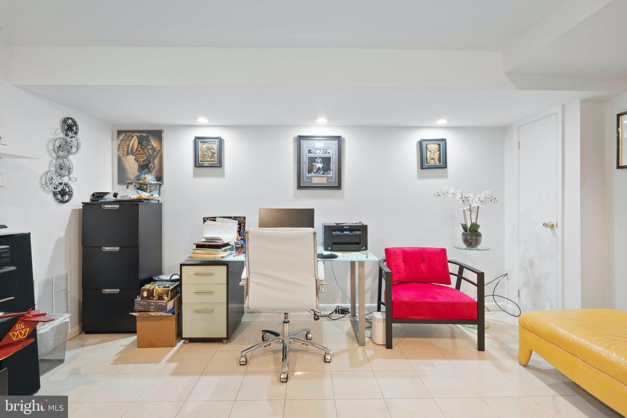 NORTHWOOD PARK VIEW - Residential Lease