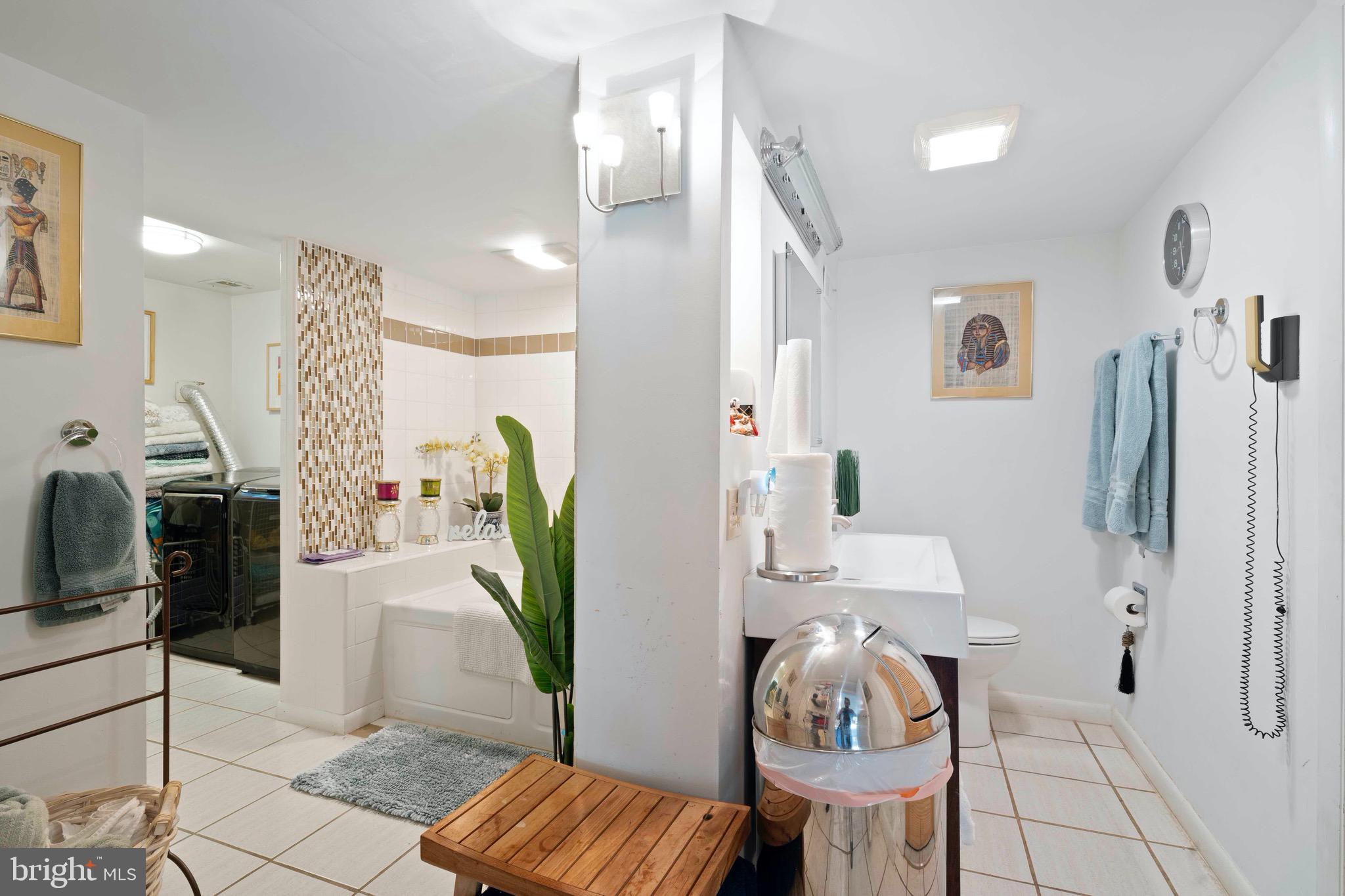 NORTHWOOD PARK VIEW - Residential Lease