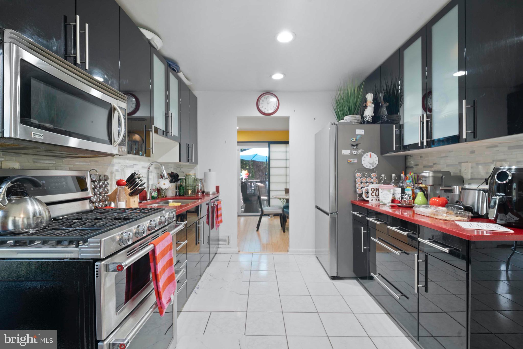 NORTHWOOD PARK VIEW - Residential Lease