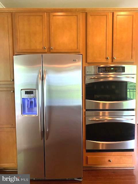 FOREST GLEN - Residential Lease