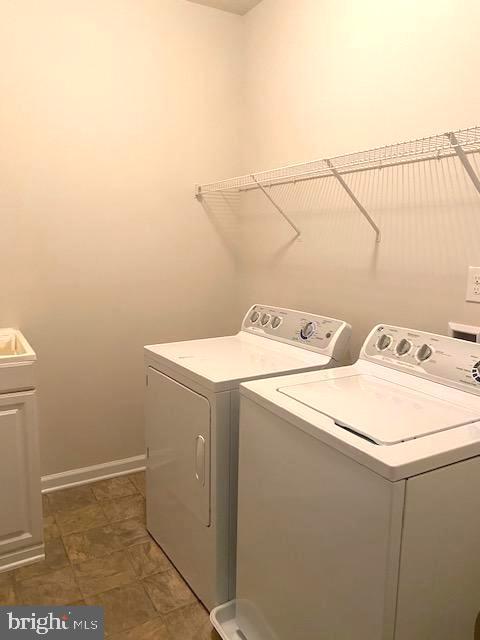 FOREST GLEN - Residential Lease