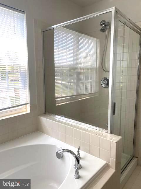 FOREST GLEN - Residential Lease