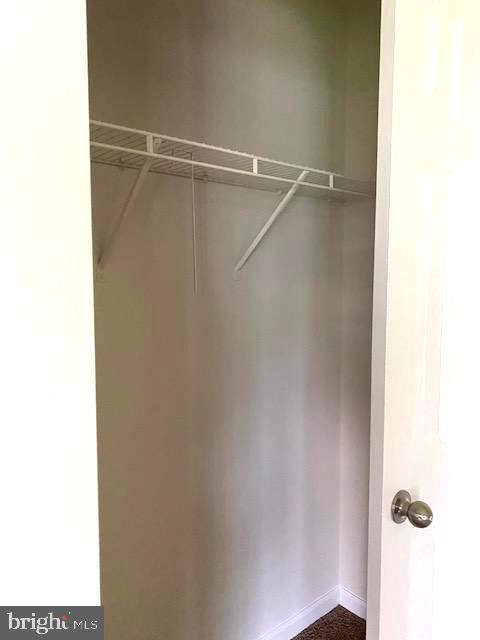 FOREST GLEN - Residential Lease