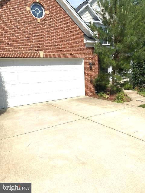 FOREST GLEN - Residential Lease