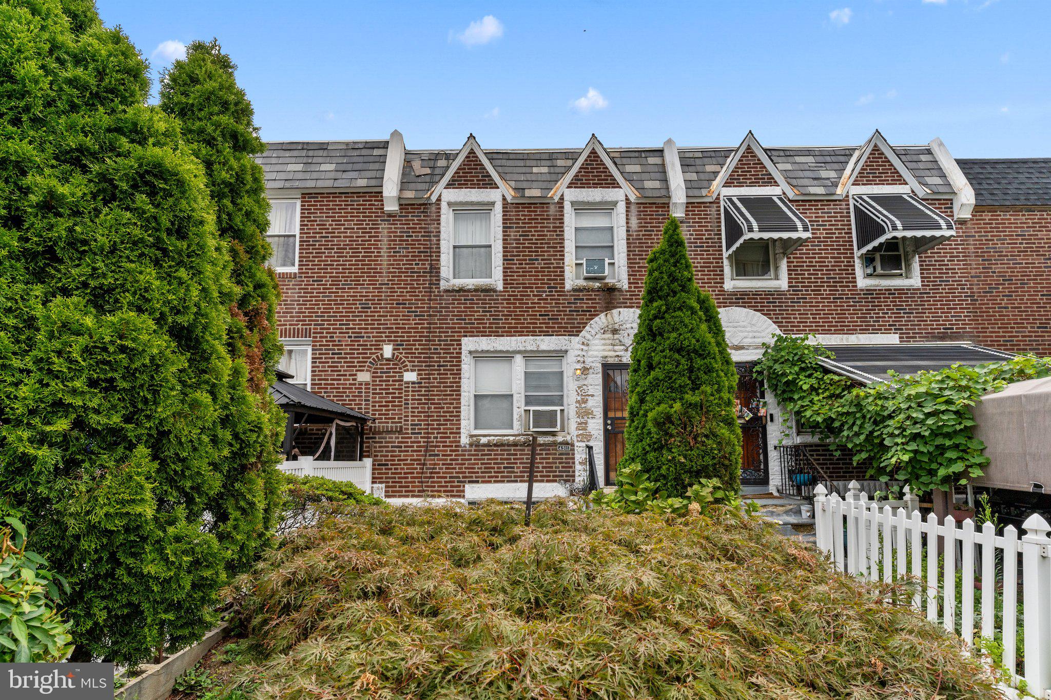 PHILADELPHIA - Residential