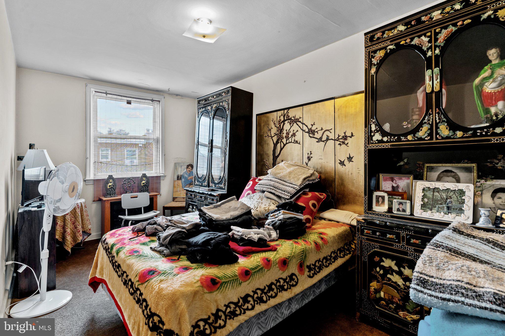 PHILADELPHIA - Residential