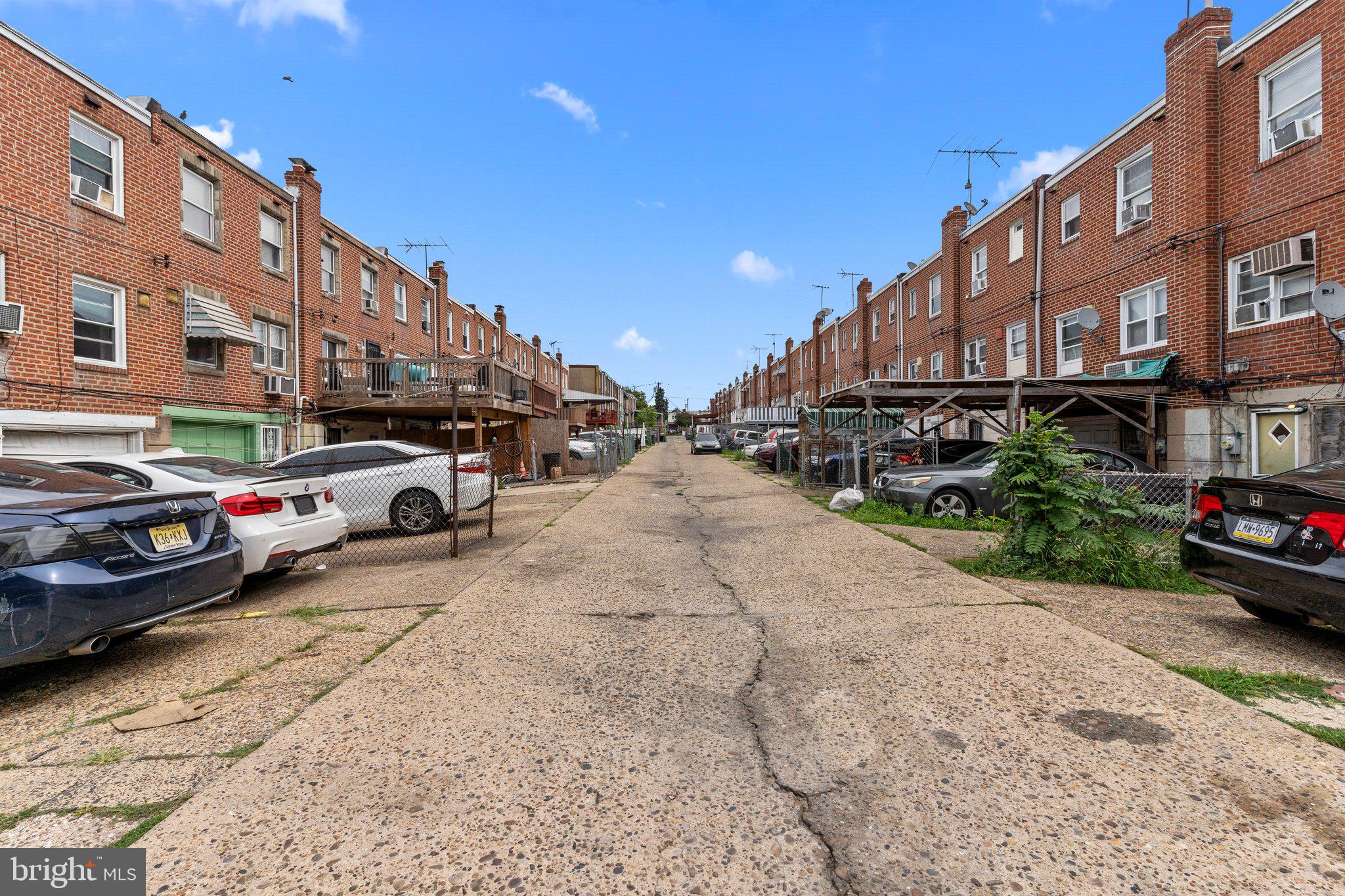 PHILADELPHIA - Residential