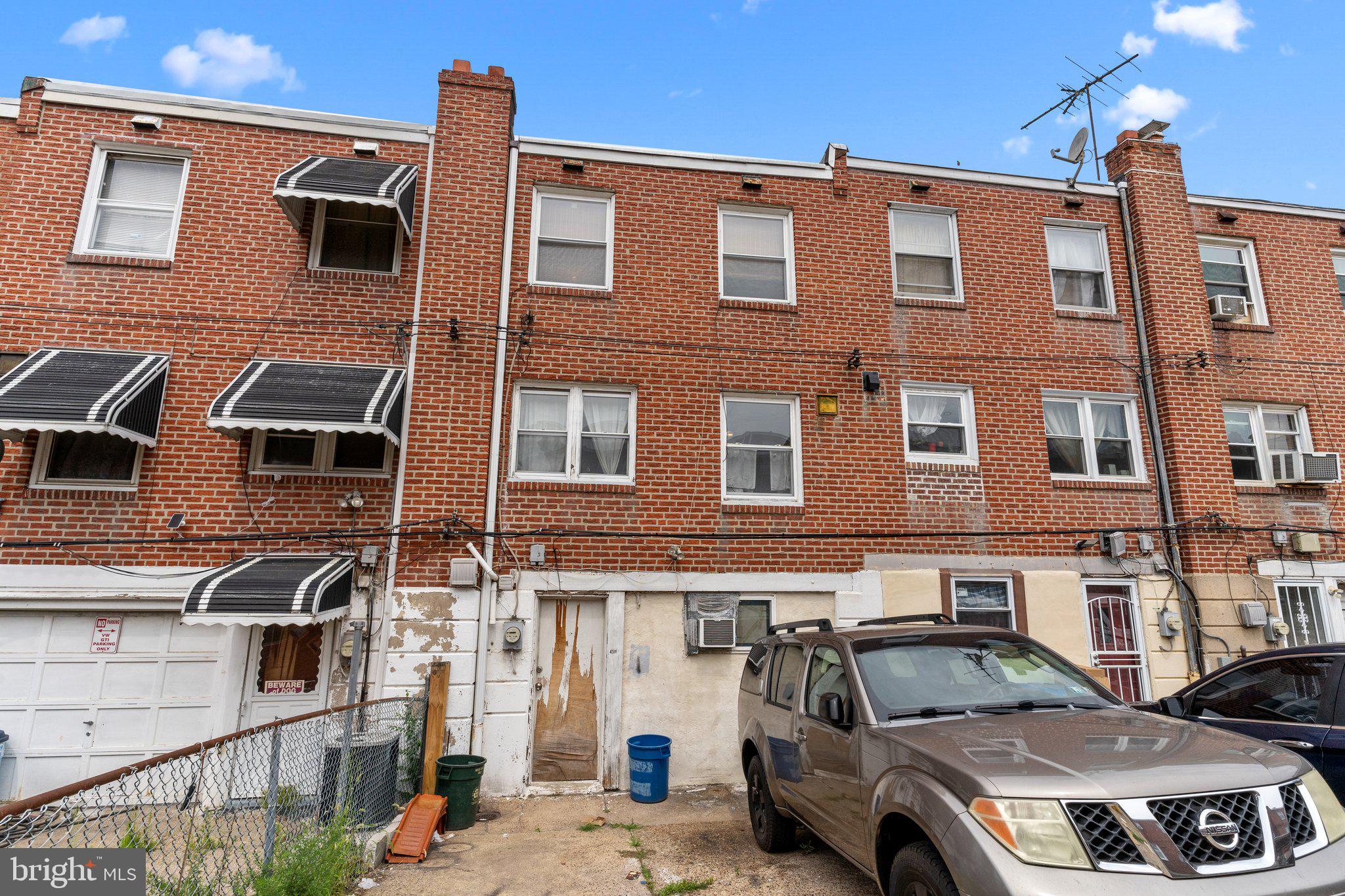 PHILADELPHIA - Residential