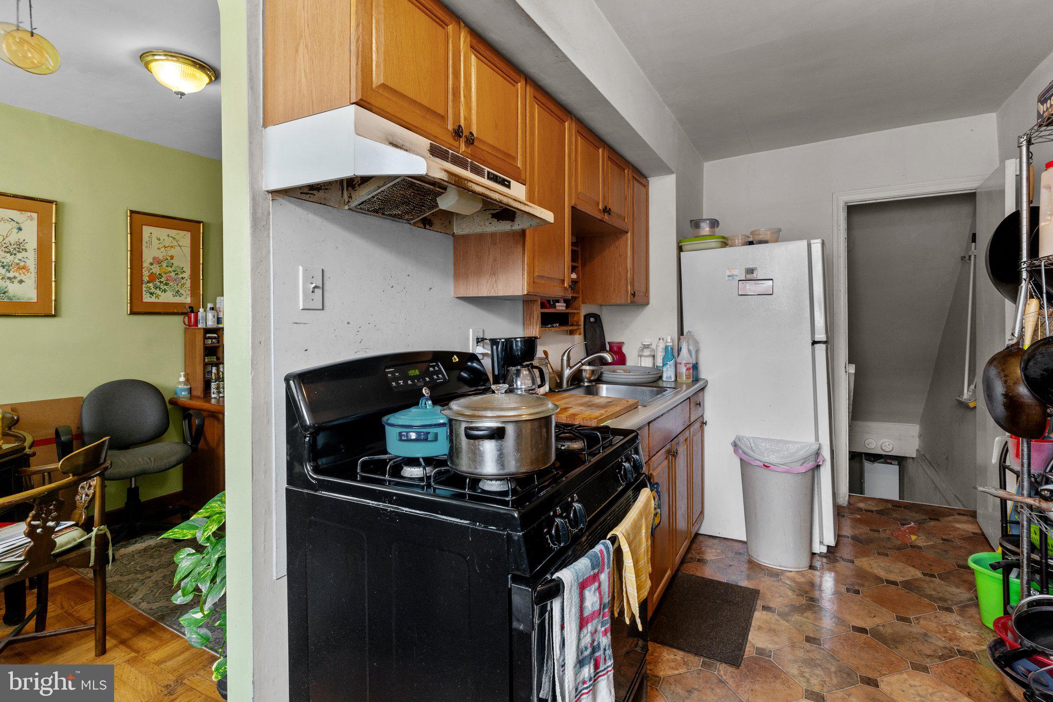 PHILADELPHIA - Residential