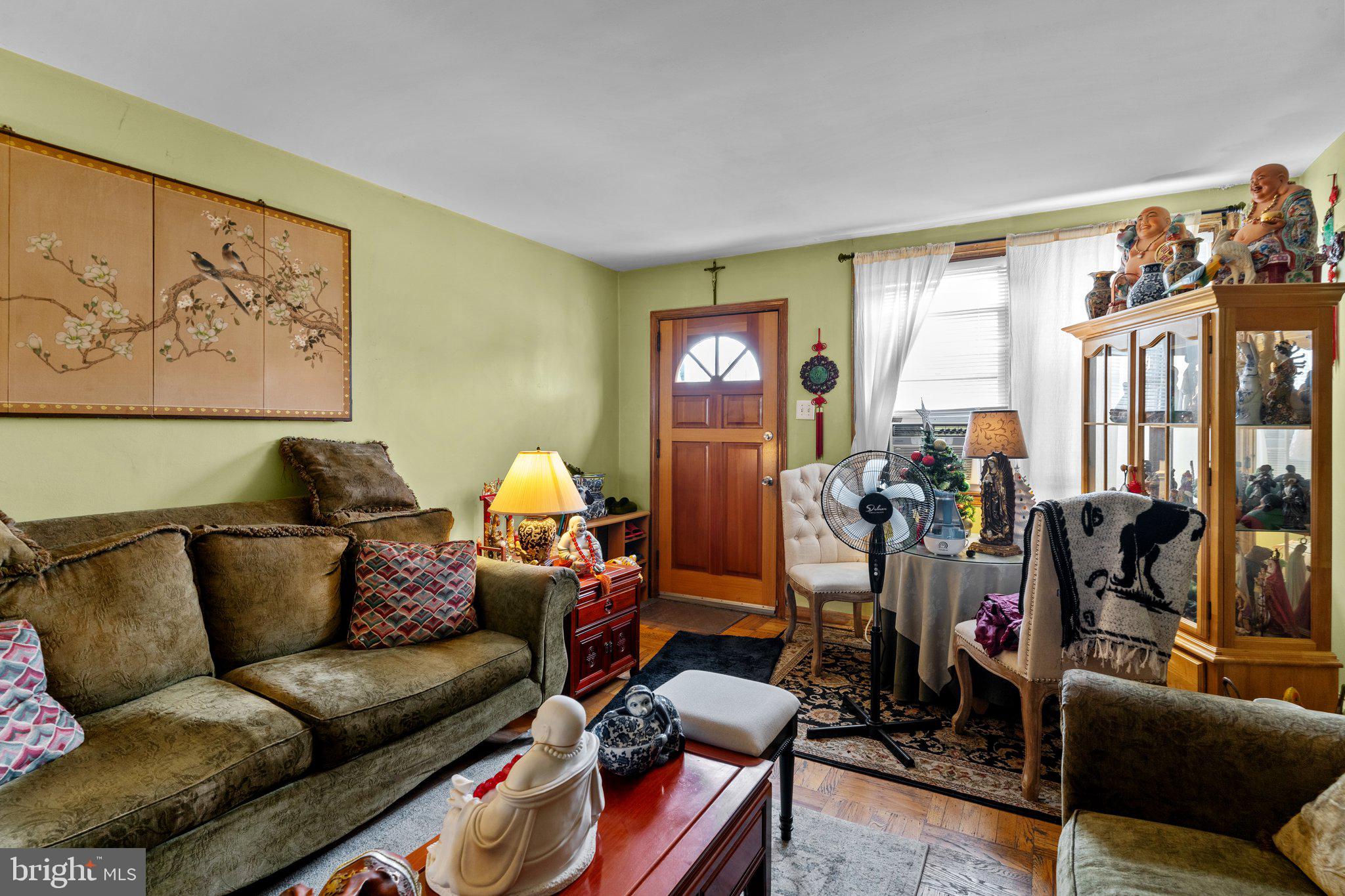 PHILADELPHIA - Residential