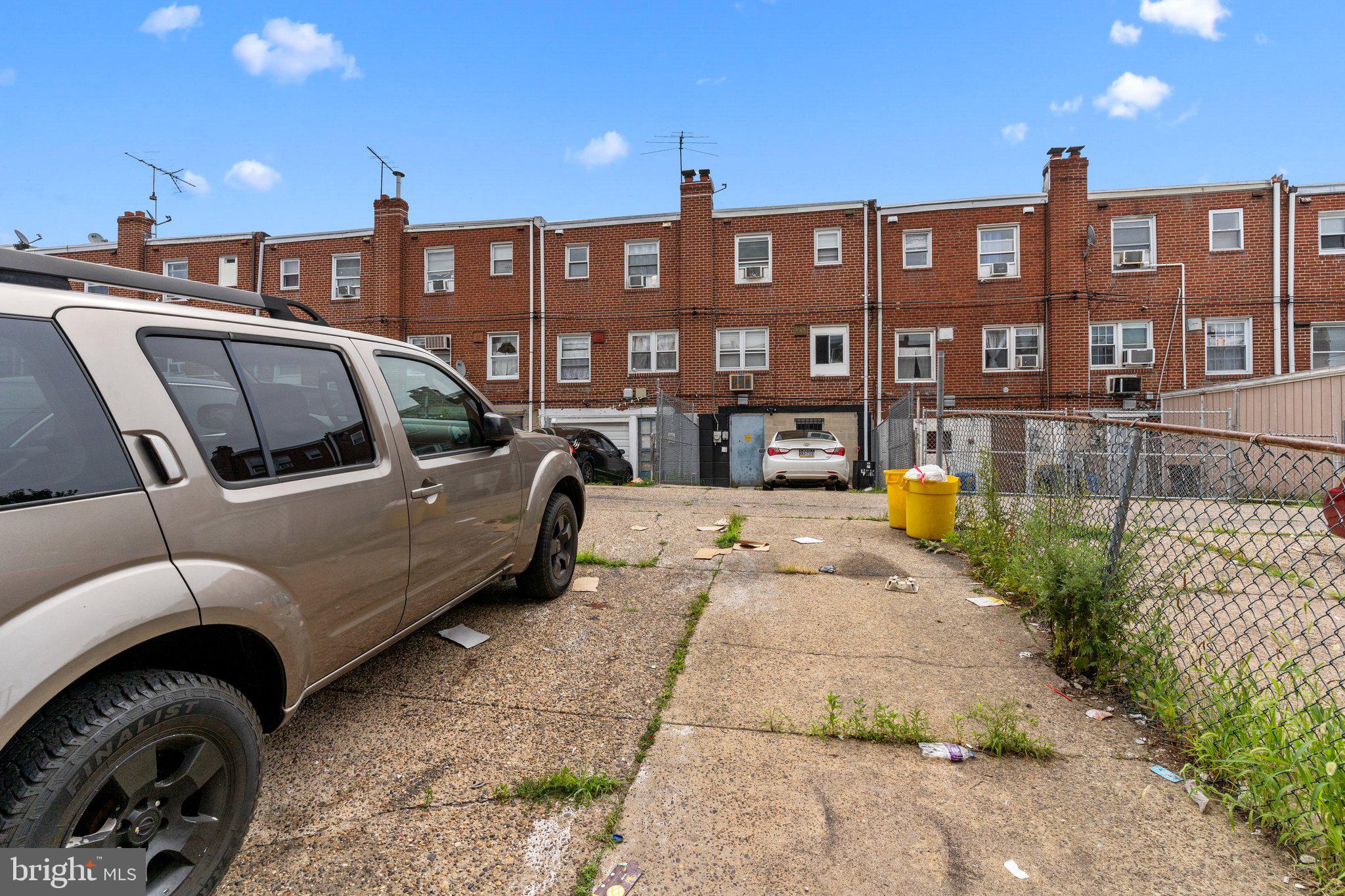 PHILADELPHIA - Residential