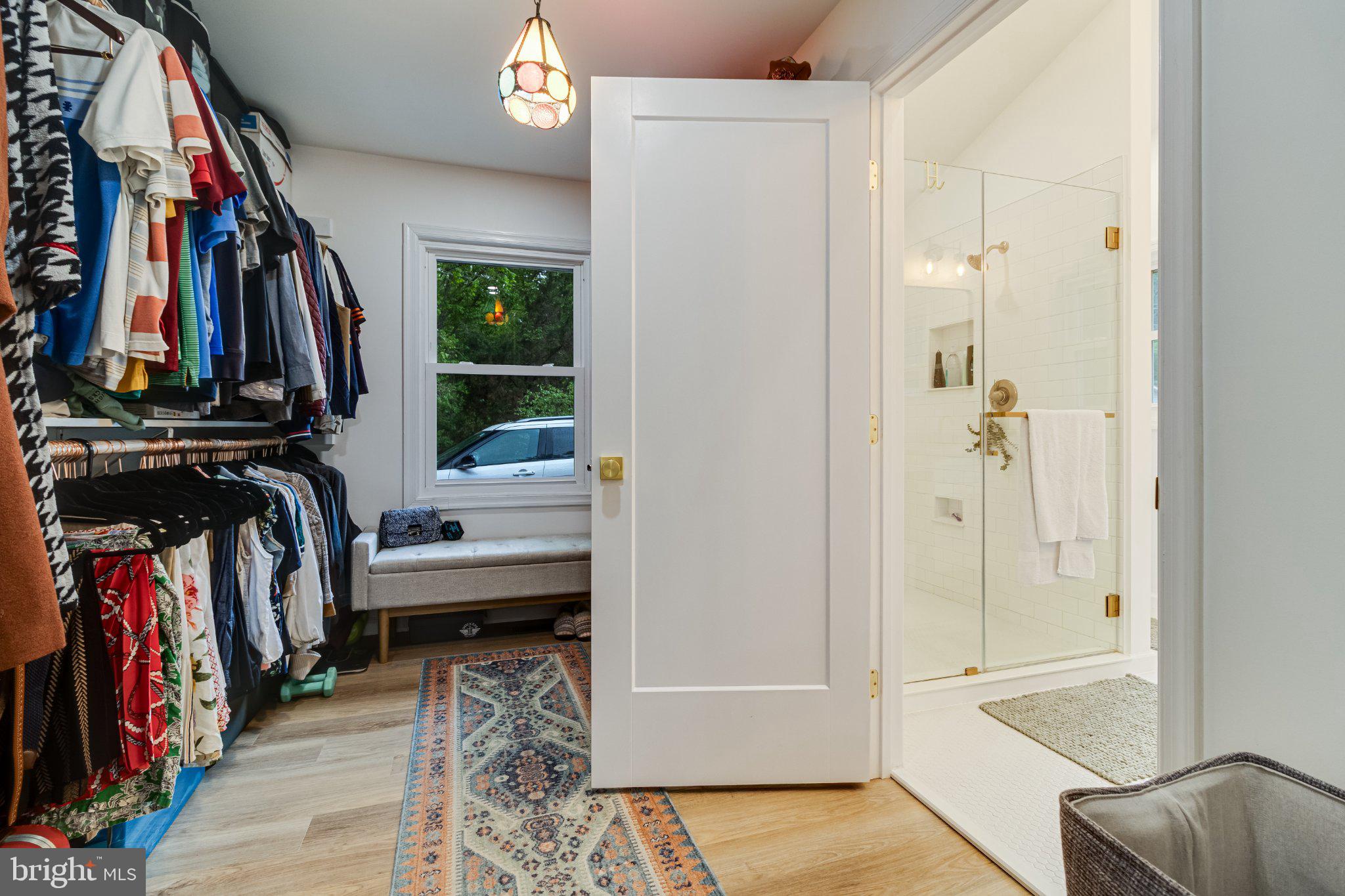 LITTLE WOODS - Residential