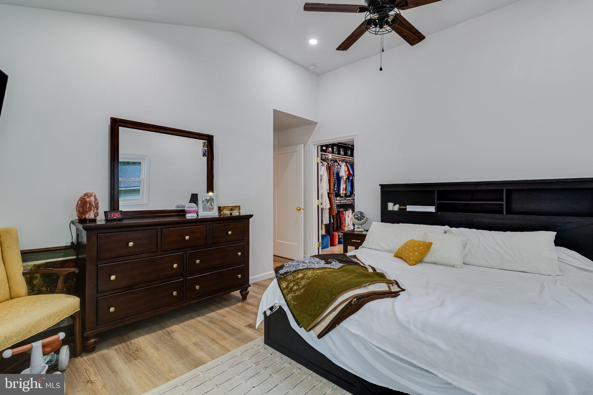 LITTLE WOODS - Residential