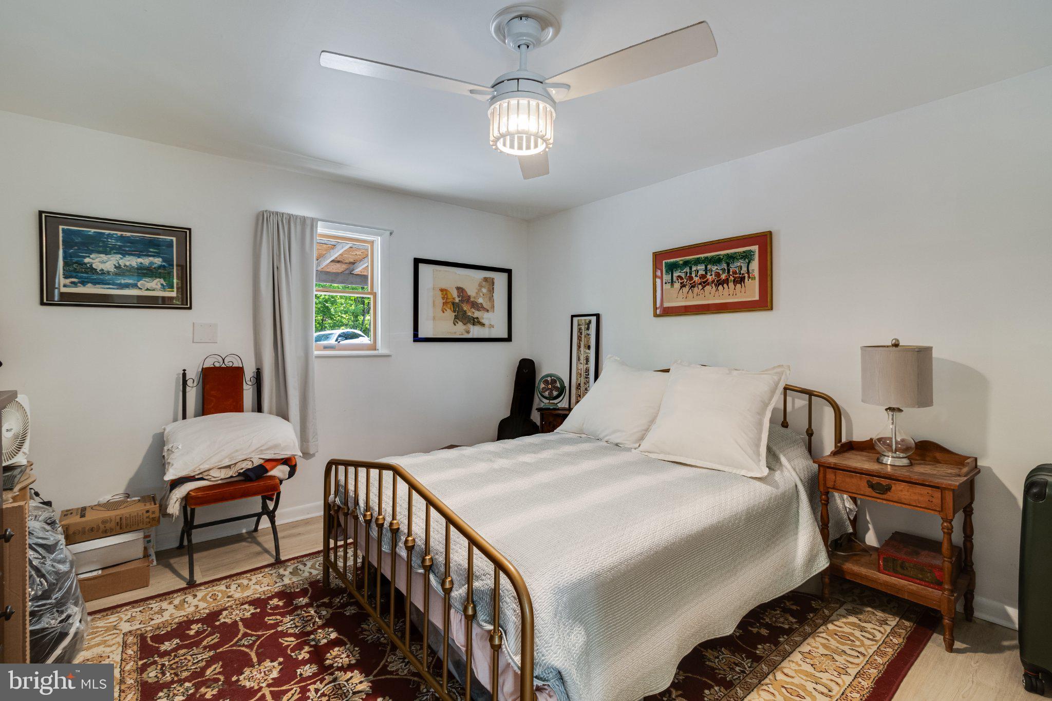 LITTLE WOODS - Residential