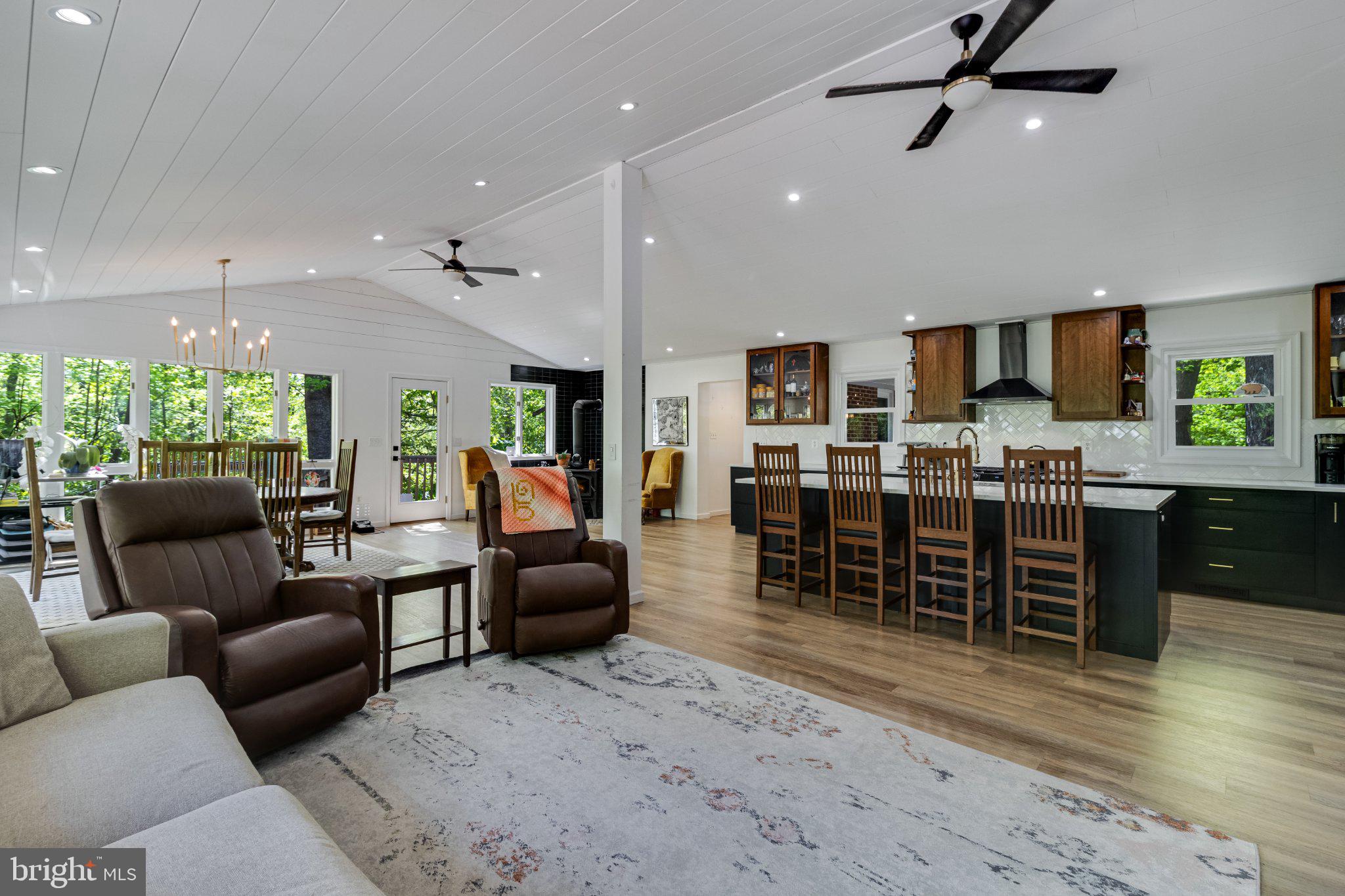 LITTLE WOODS - Residential