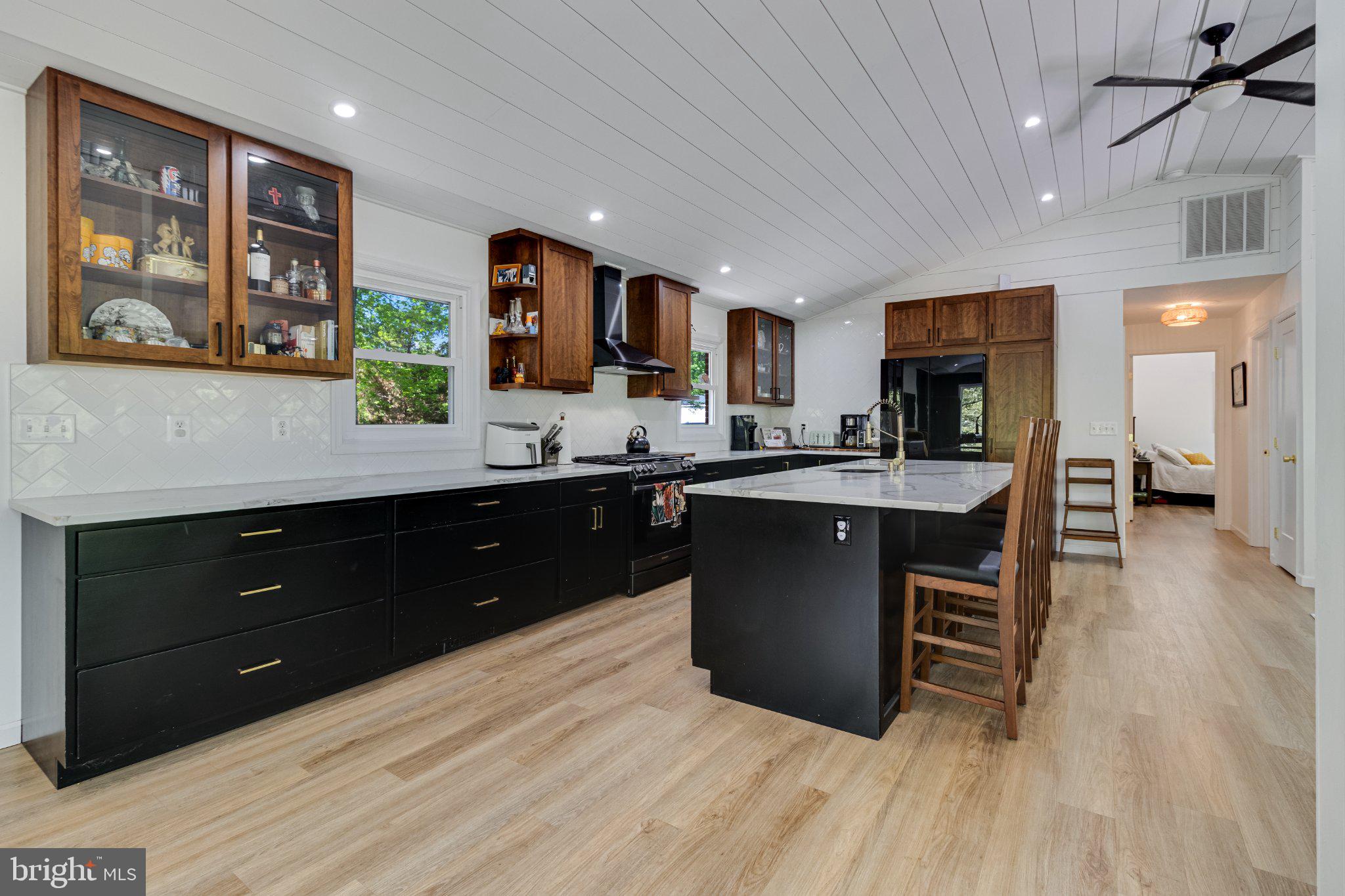 LITTLE WOODS - Residential