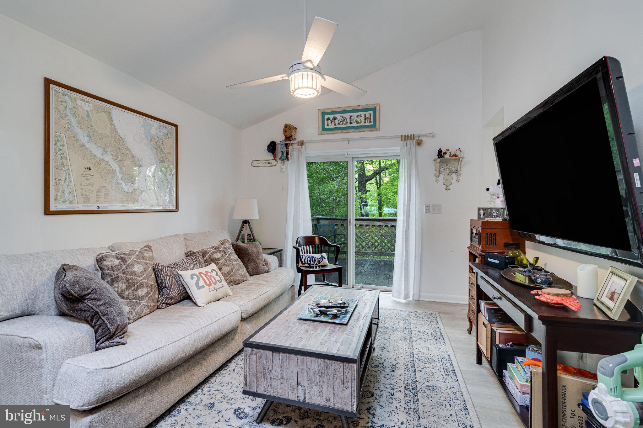 LITTLE WOODS - Residential