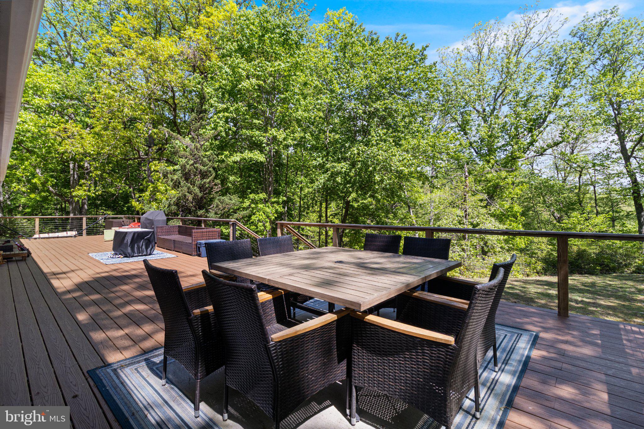 LITTLE WOODS - Residential