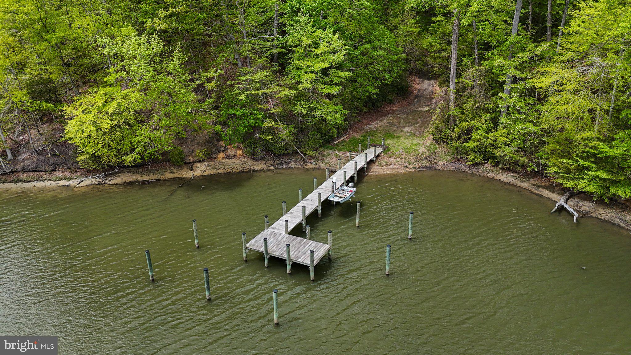 LITTLE WOODS - Residential