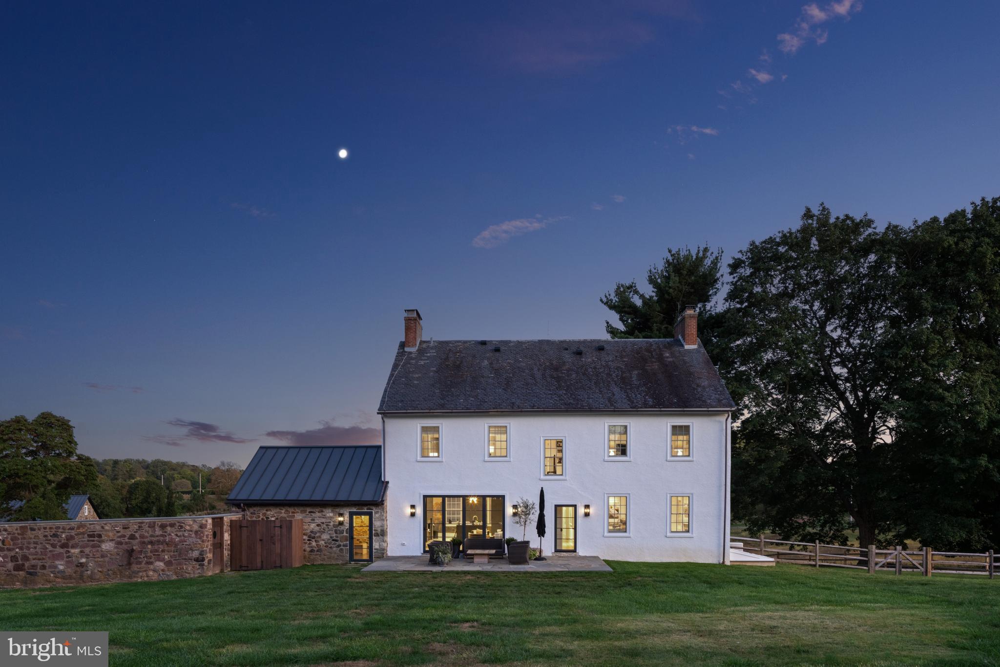 RADNOR HUNT - Residential