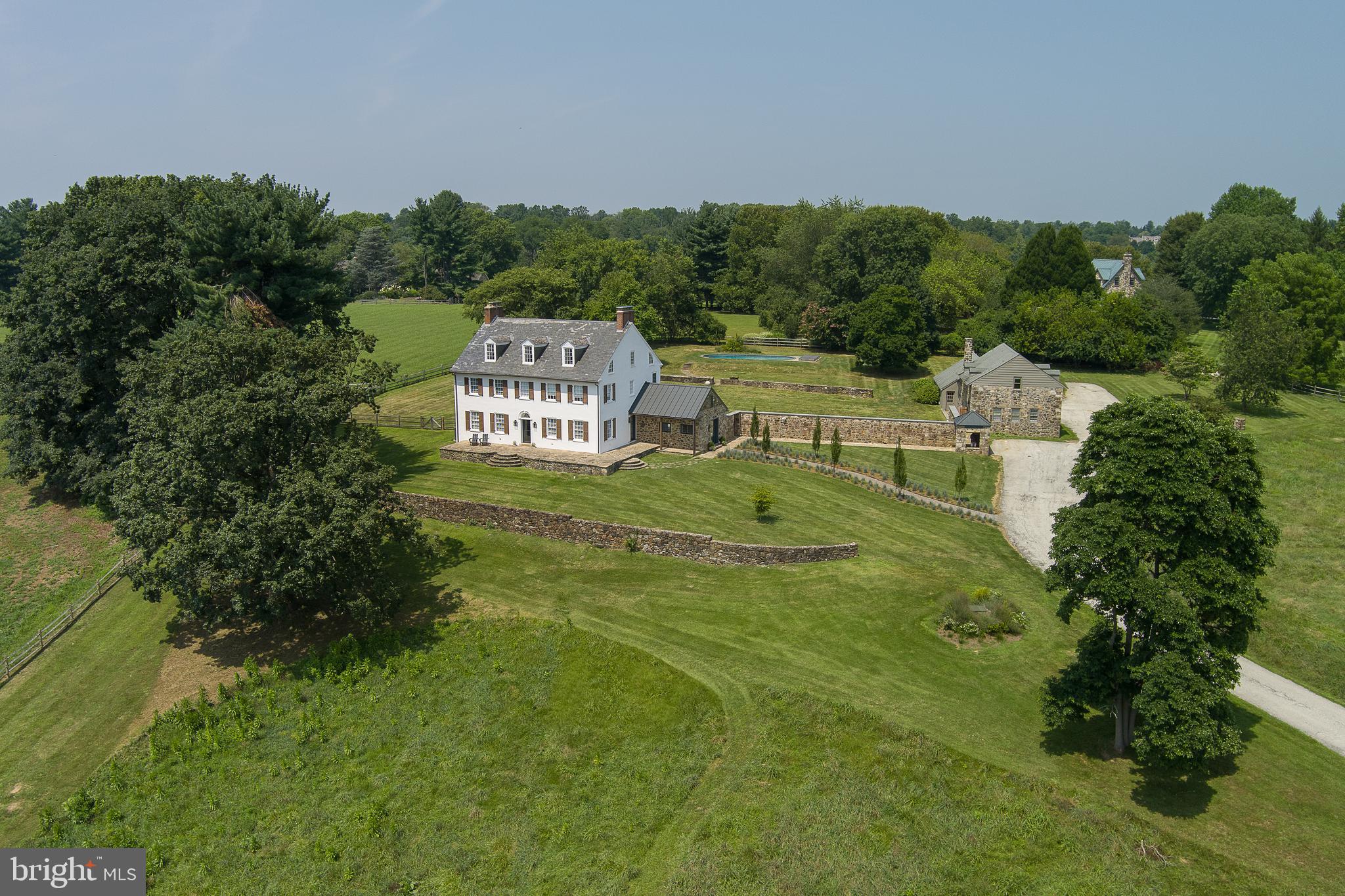 RADNOR HUNT - Residential