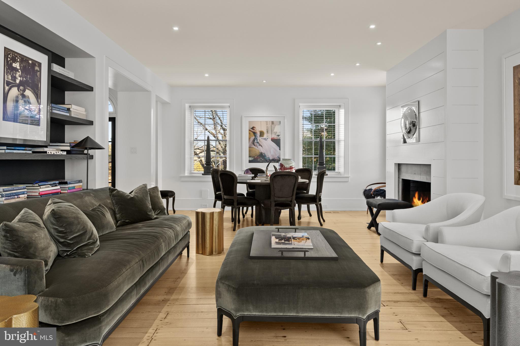 RADNOR HUNT - Residential