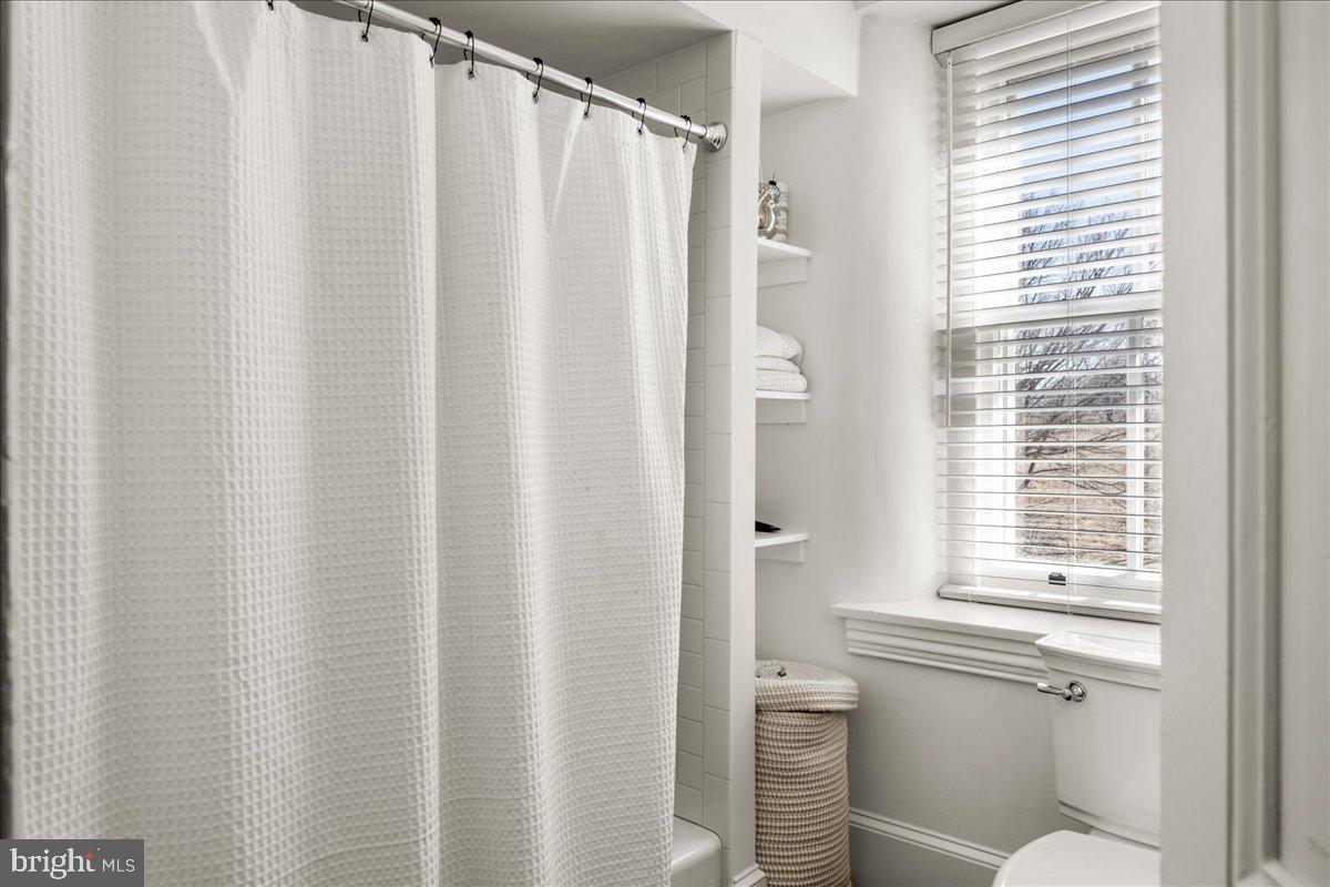 RADNOR HUNT - Residential