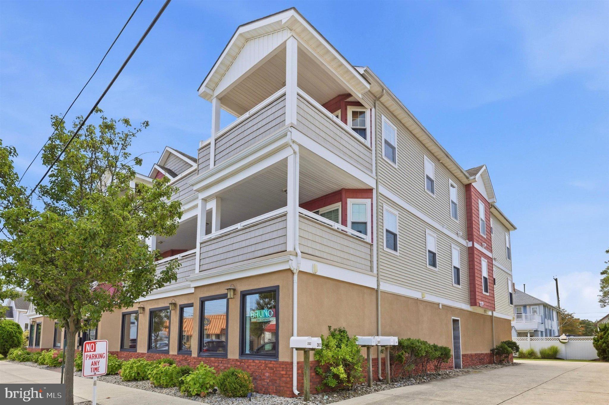 116 E 17TH AVENUE 301