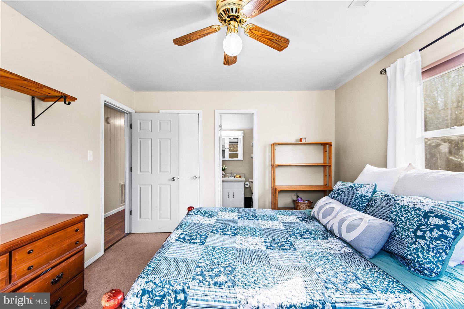 LAURAVILLE - Residential