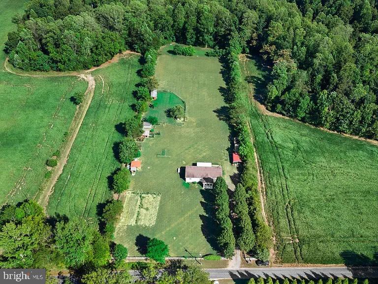 LAURAVILLE - Residential