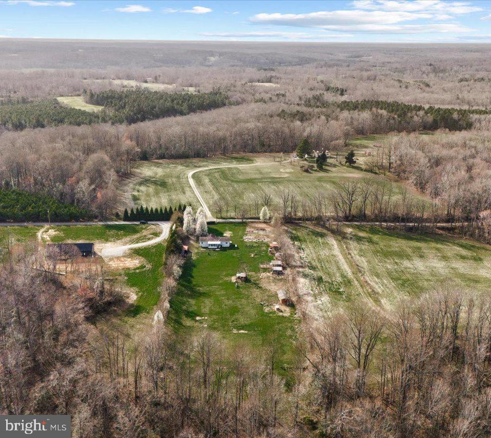 LAURAVILLE - Residential