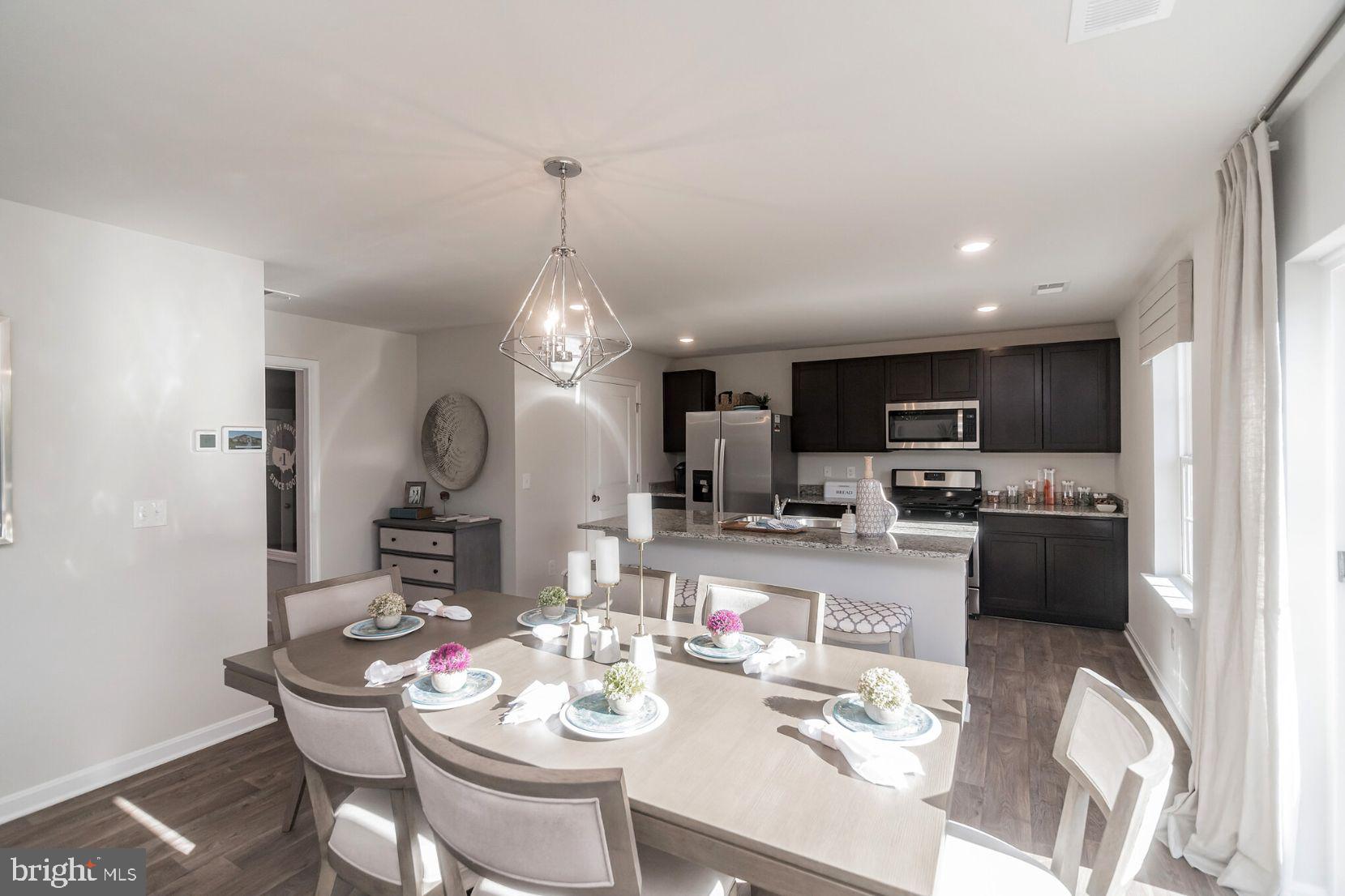 MAGNOLIA SPRINGS - Residential