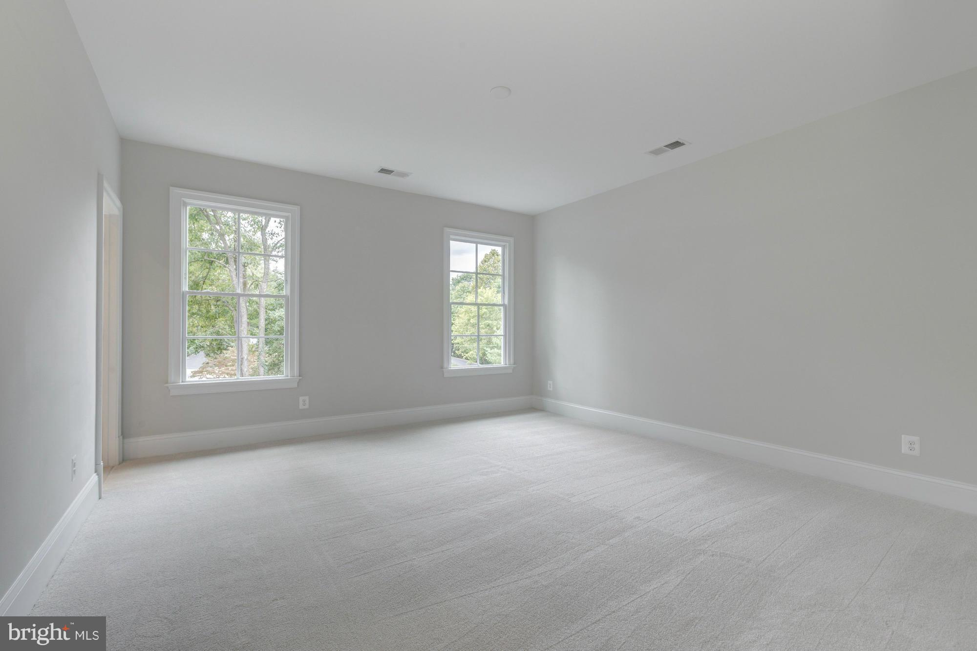 BRYN MAWR - Residential