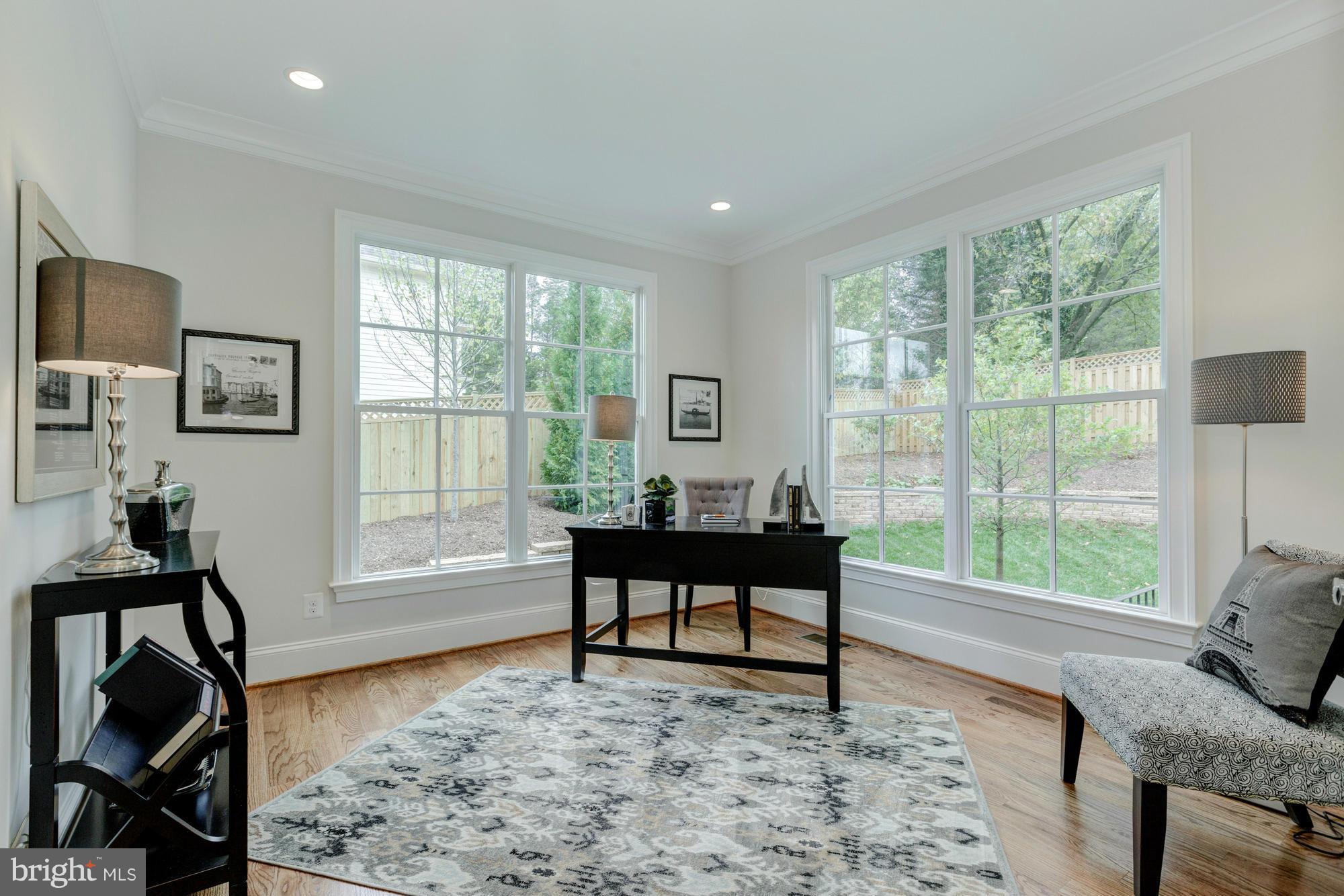 BRYN MAWR - Residential