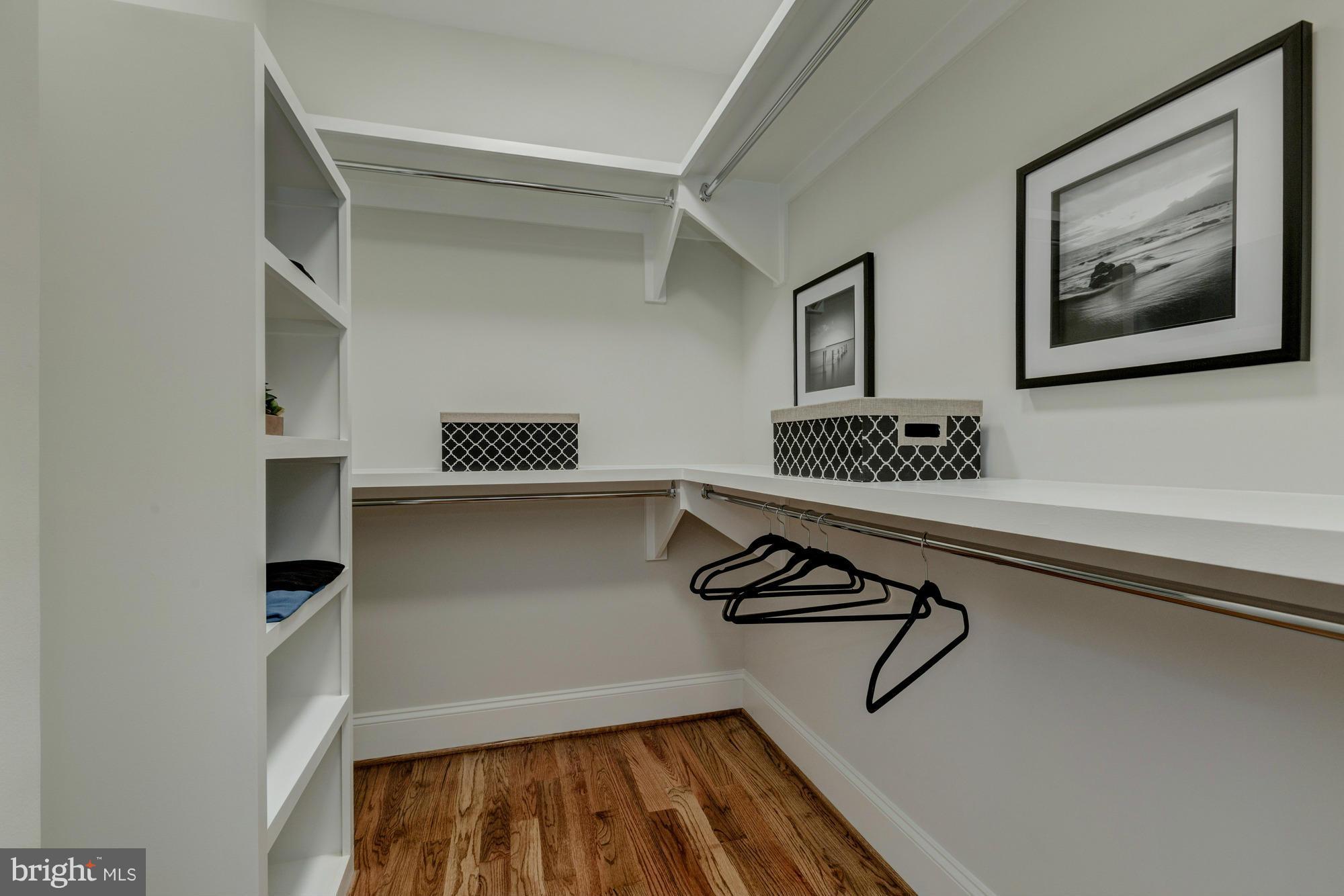 BRYN MAWR - Residential