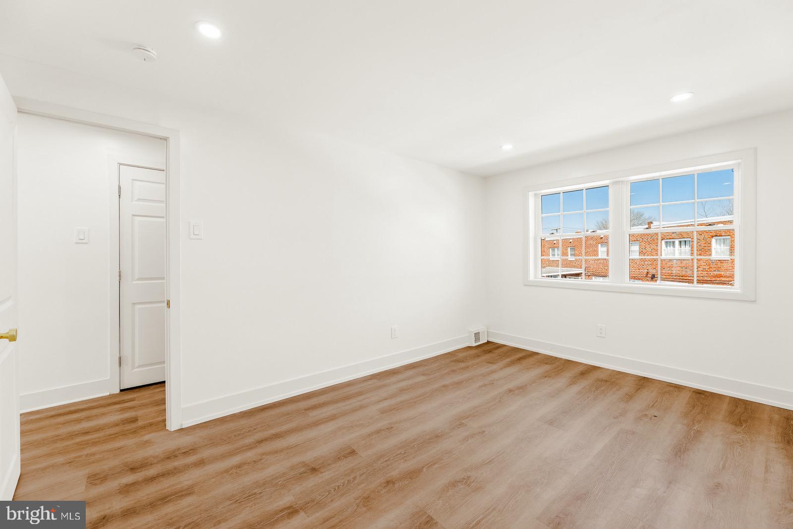 PARKWOOD - Residential