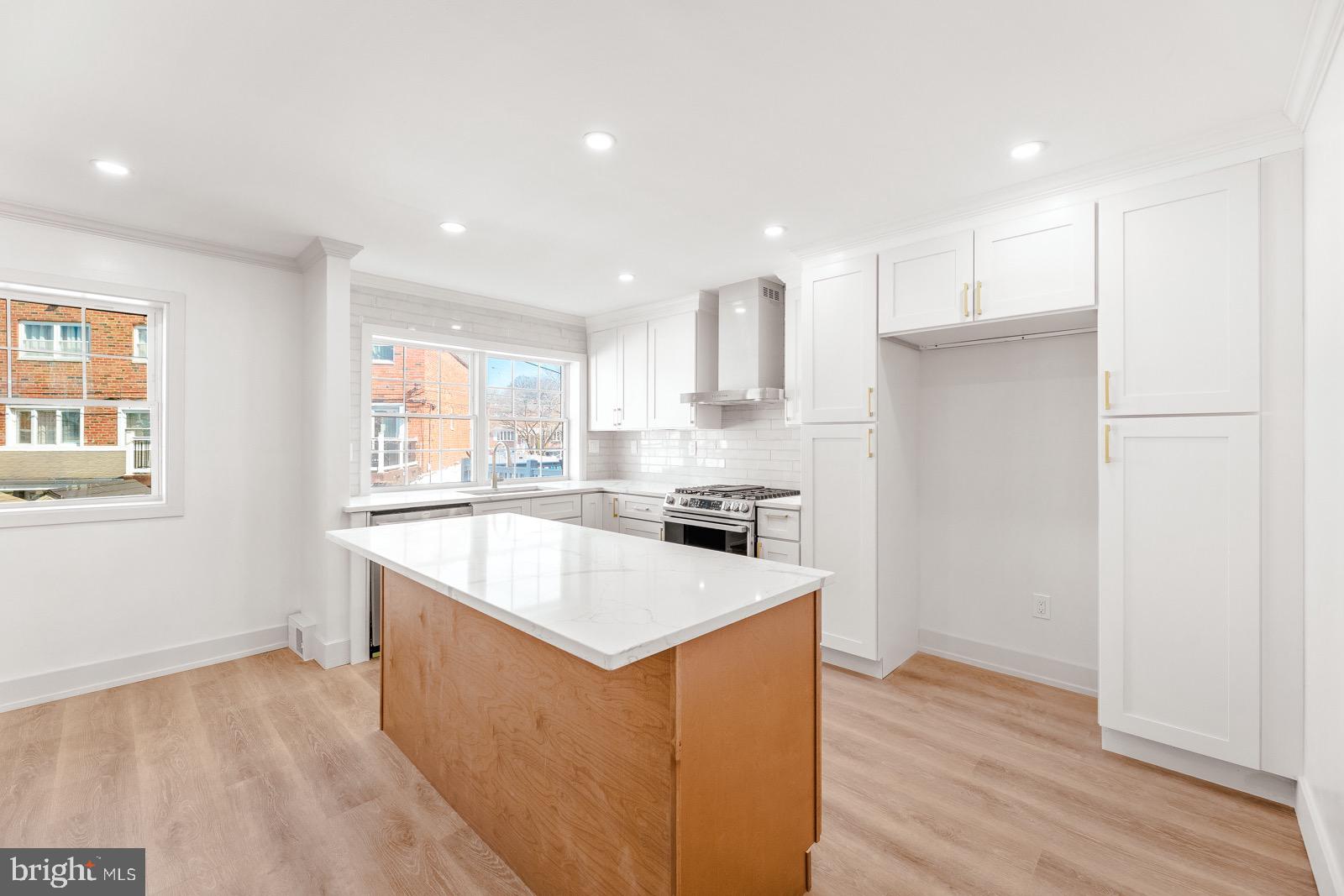 PARKWOOD - Residential