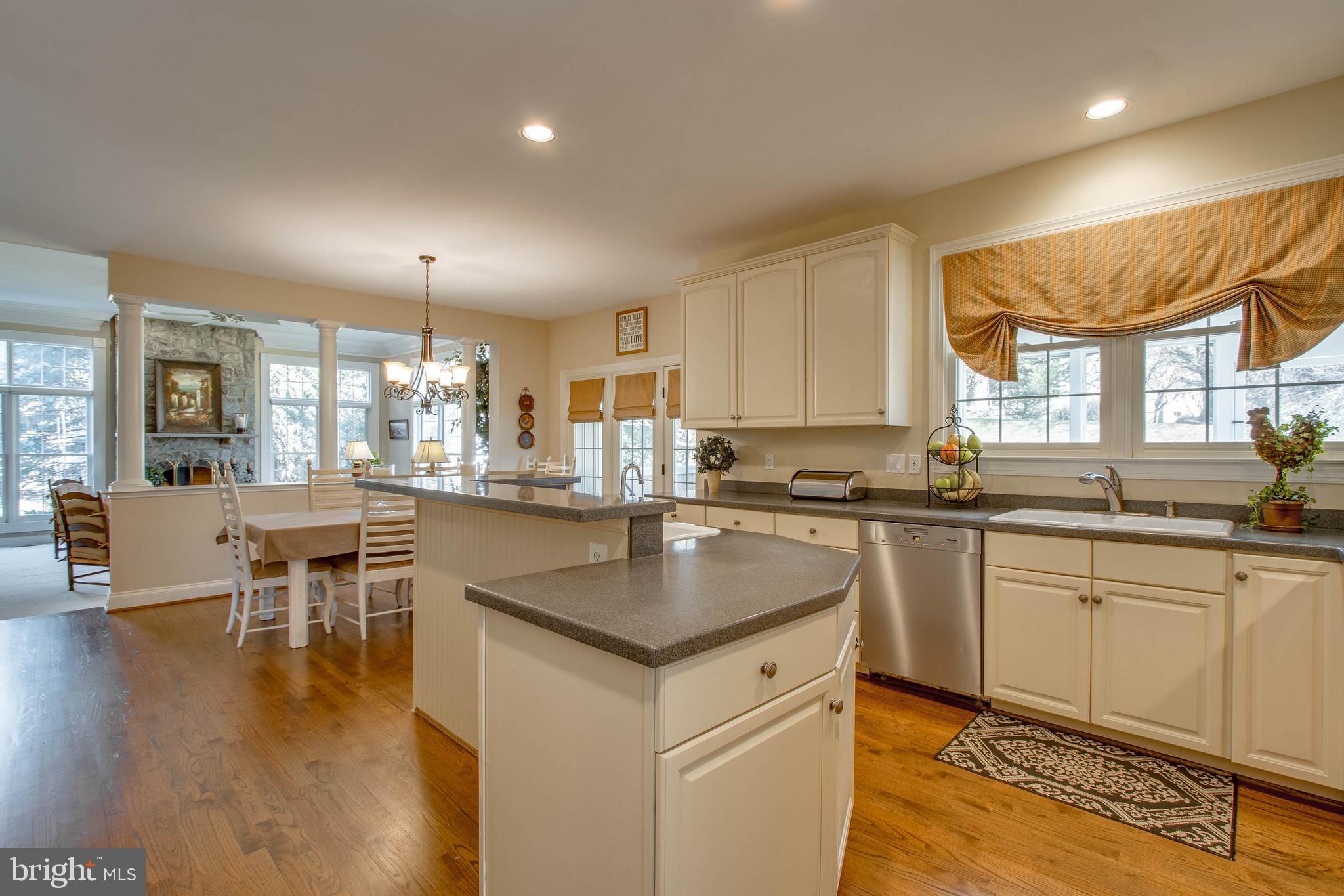 SMALLS NURSERY - Residential