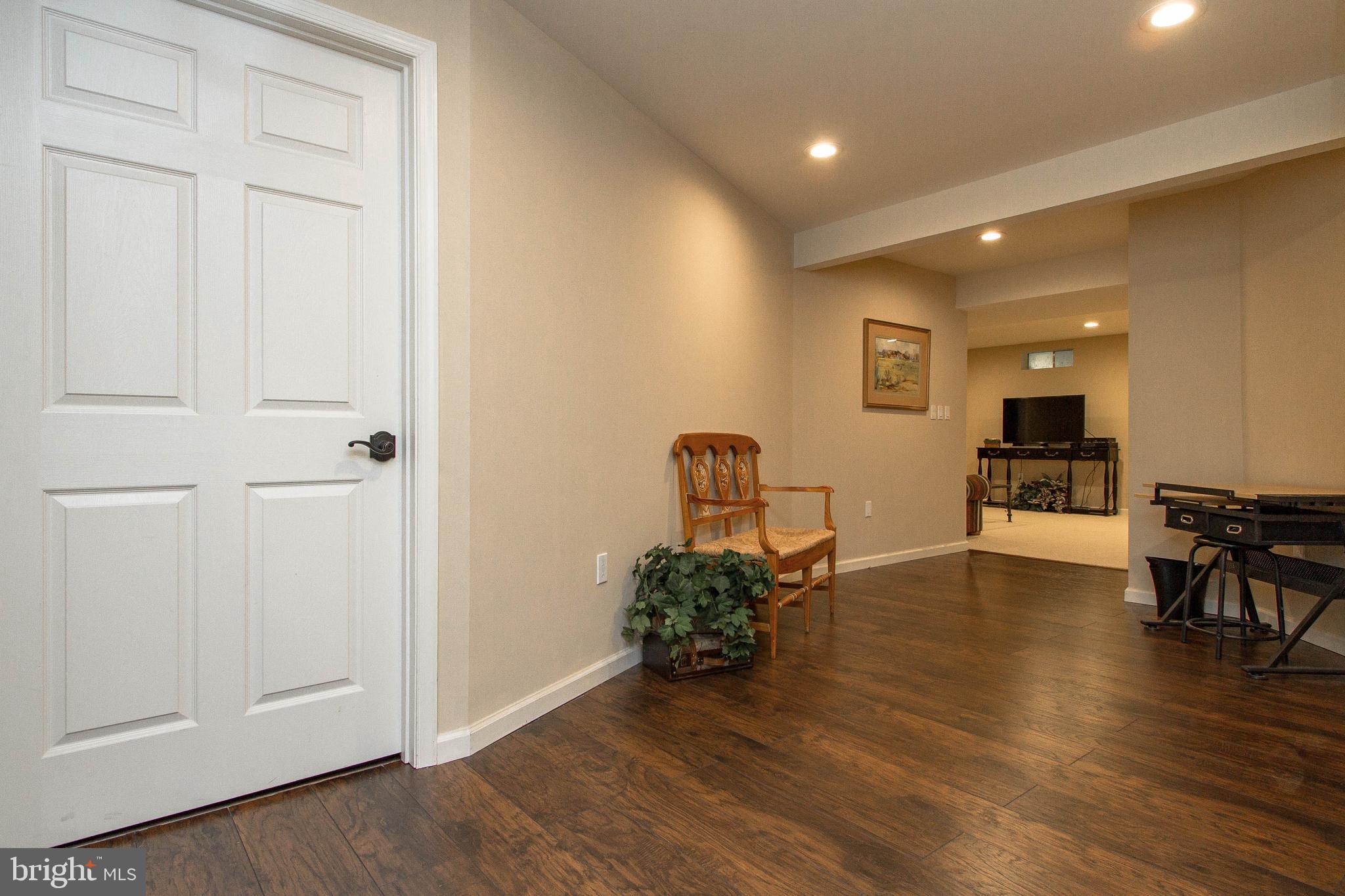 SMALLS NURSERY - Residential