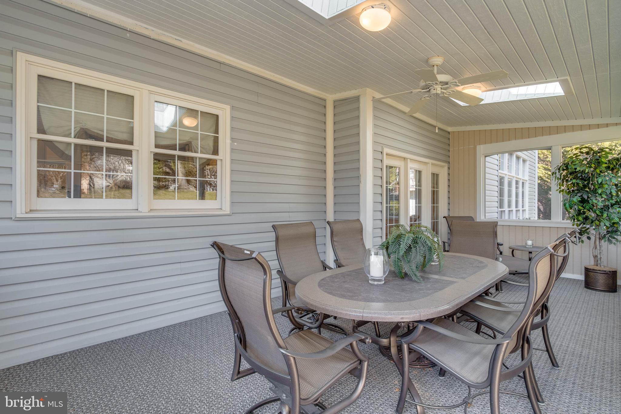 SMALLS NURSERY - Residential