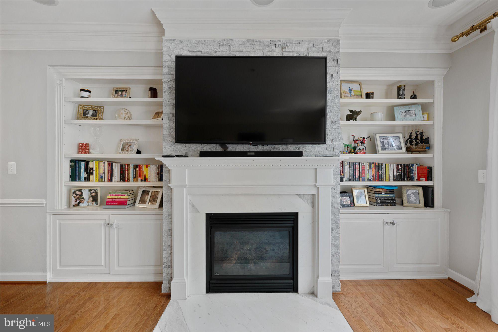 CAMERON STATION - Residential Lease