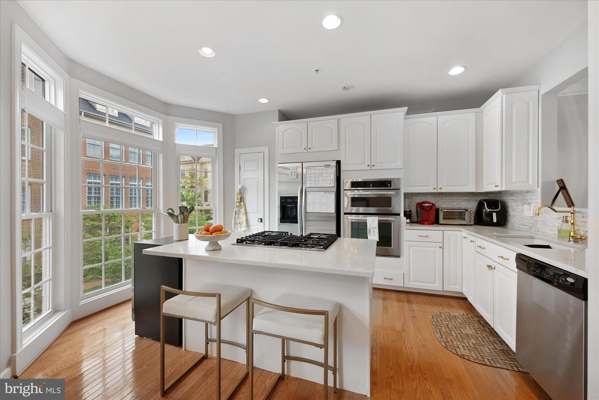 CAMERON STATION - Residential Lease