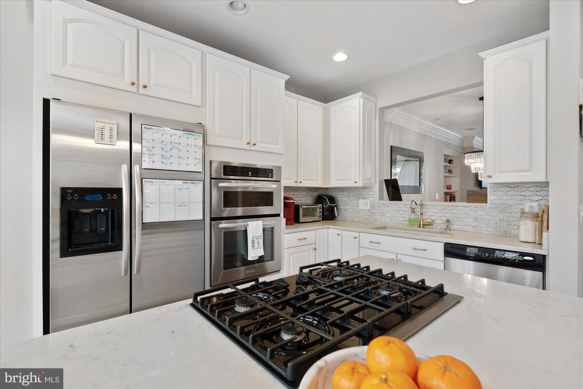 CAMERON STATION - Residential Lease