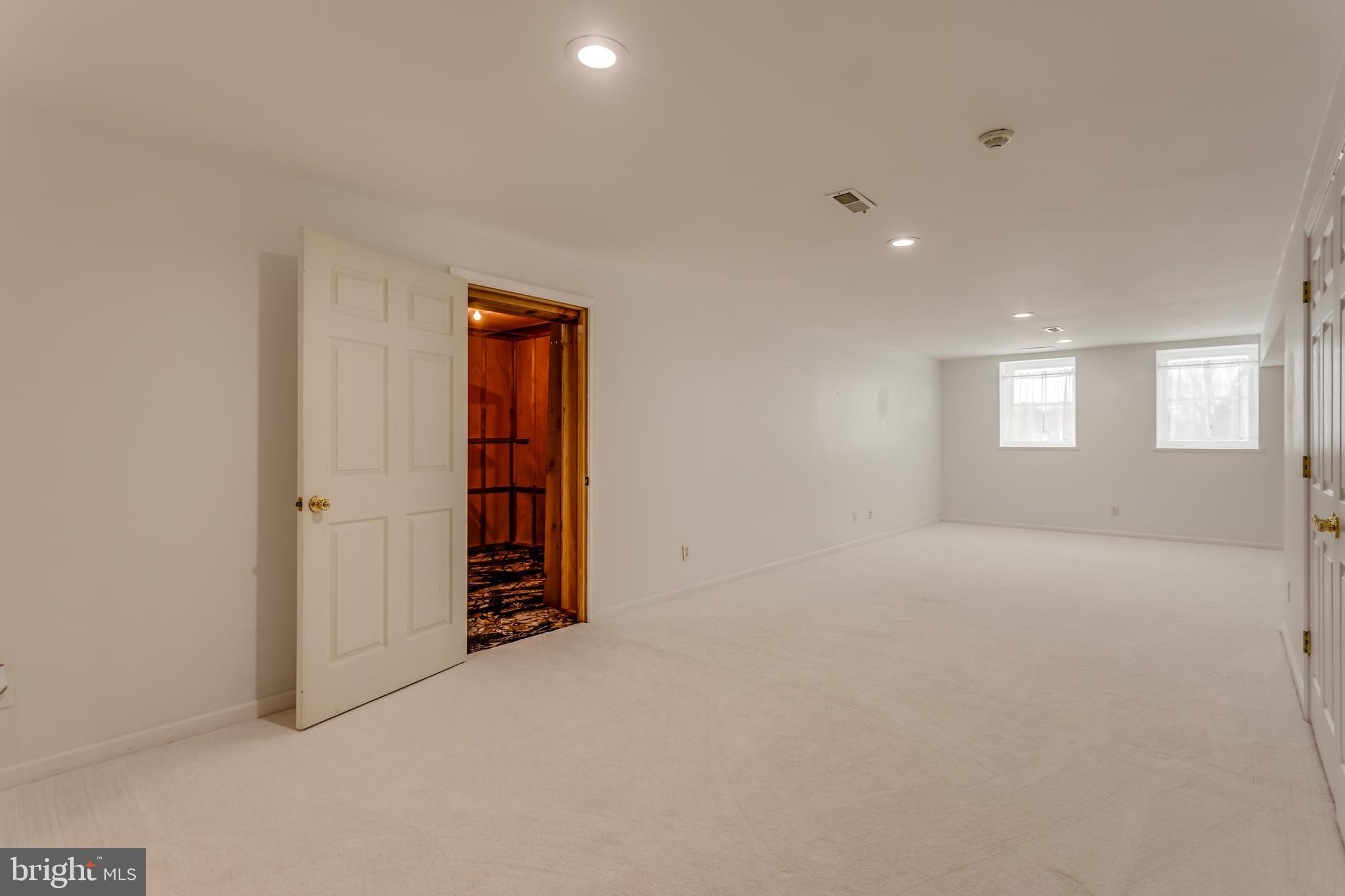 TABLER ESTATES - Residential