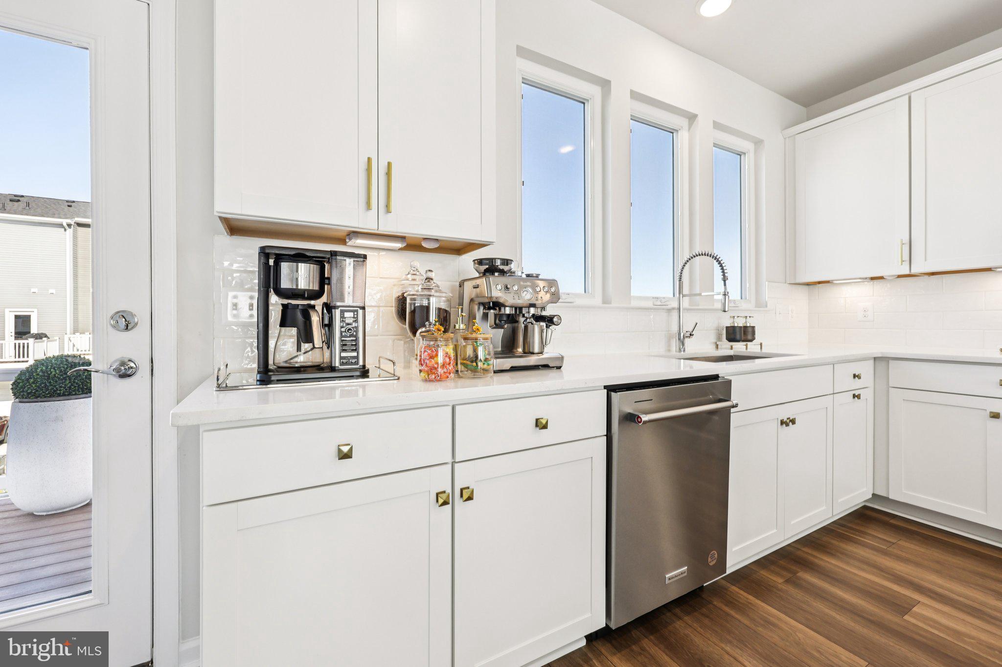 CROSSROADS VILLAGE - Residential