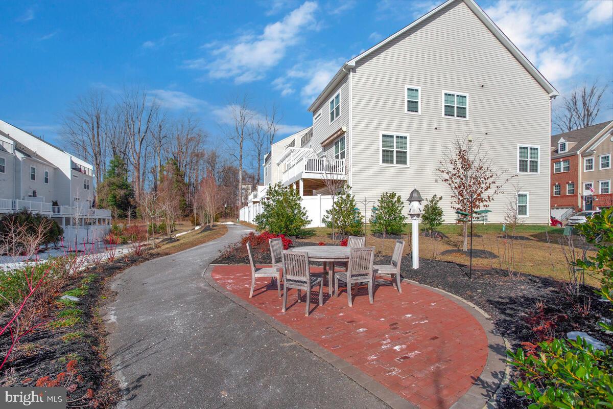 SUMMERFIELD VILLAGE - Residential