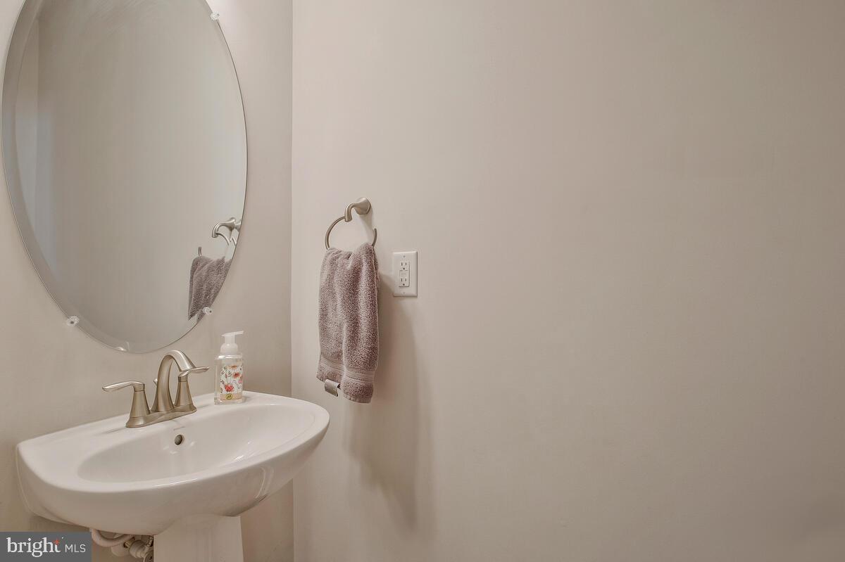 SUMMERFIELD VILLAGE - Residential