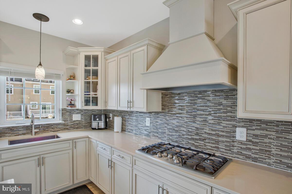 SUMMERFIELD VILLAGE - Residential