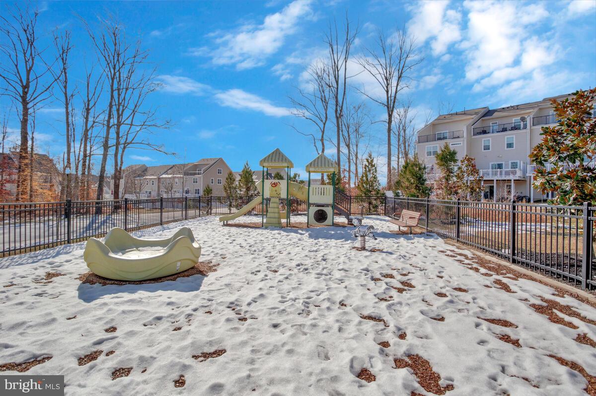 SUMMERFIELD VILLAGE - Residential